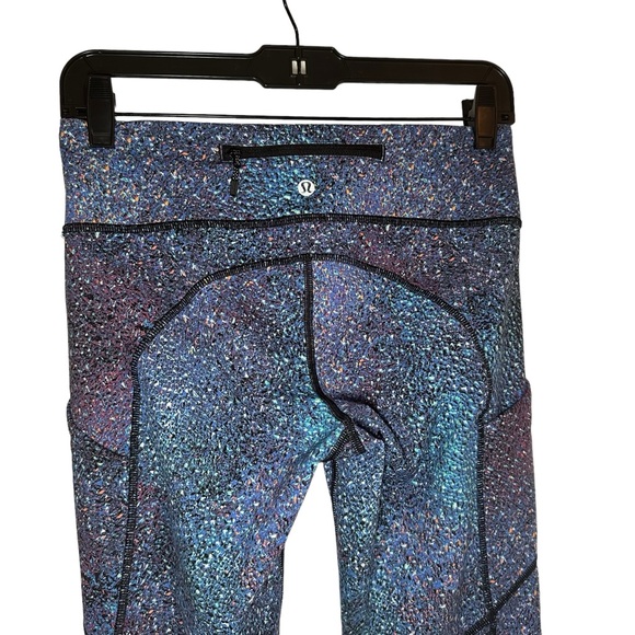 Lululemon Speed Up V Tight RARE MERMAID GALAXY *Luxtreme 28” // Size 6 - Picture 7 of 8